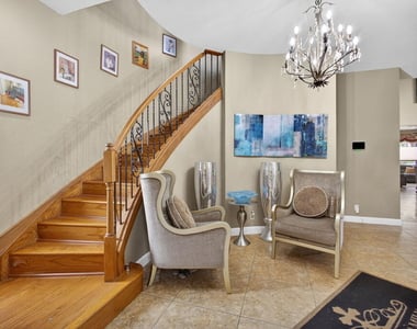 3501 Collonade Drive - Photo Thumbnail 16