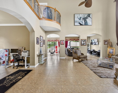 3501 Collonade Drive - Photo Thumbnail 13