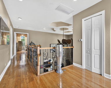 3501 Collonade Drive - Photo Thumbnail 17