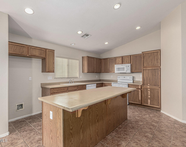 17771 W Ventura Street - Photo Thumbnail 11