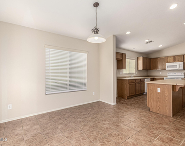 17771 W Ventura Street - Photo Thumbnail 10