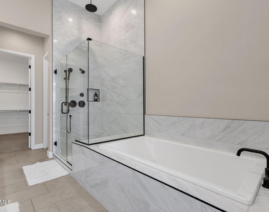 32924 N 73rd Way - Photo Thumbnail 22