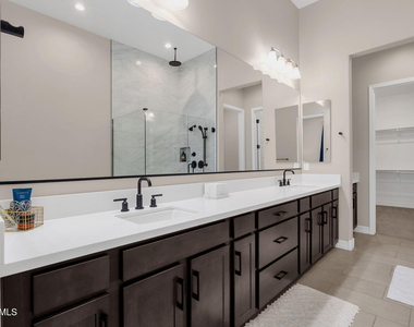 32924 N 73rd Way - Photo Thumbnail 23