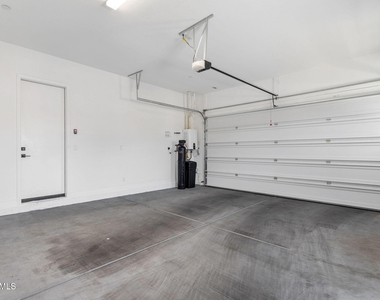 32924 N 73rd Way - Photo Thumbnail 35