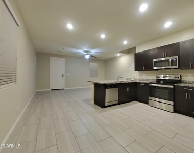 12573 W Via Dona Road - Photo Thumbnail 4