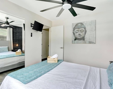 2809 Nw 7th Avenue - Photo Thumbnail 16