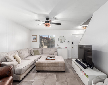 8241 N Central Avenue - Photo Thumbnail 3