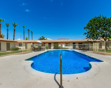 8241 N Central Avenue - Photo Thumbnail 26
