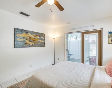 124 Sw 2nd Street - Photo Thumbnail 11