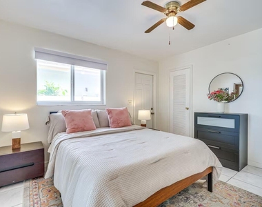 124 Sw 2nd Street - Photo Thumbnail 10