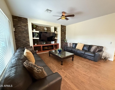 2245 W Clearview Trail - Photo Thumbnail 51