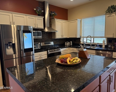 2245 W Clearview Trail - Photo Thumbnail 63