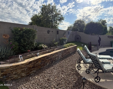 2245 W Clearview Trail - Photo Thumbnail 84