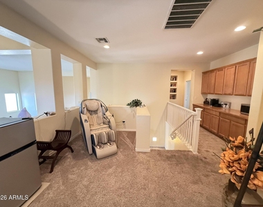 2245 W Clearview Trail - Photo Thumbnail 14