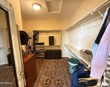 2245 W Clearview Trail - Photo Thumbnail 7
