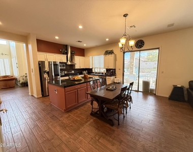 2245 W Clearview Trail - Photo Thumbnail 55