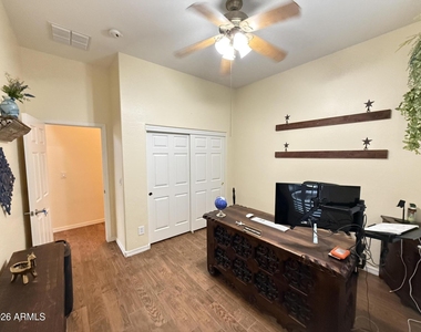 2245 W Clearview Trail - Photo Thumbnail 37