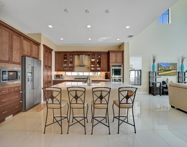 9345 Carrington Avenue - Photo Thumbnail 25