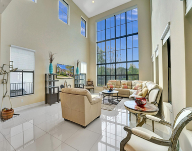 9345 Carrington Avenue - Photo Thumbnail 10