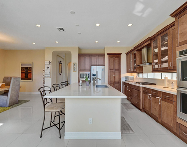 9345 Carrington Avenue - Photo Thumbnail 24