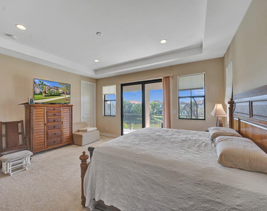 9345 Carrington Avenue - Photo Thumbnail 32