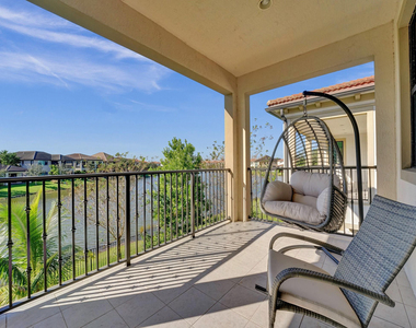 9345 Carrington Avenue - Photo Thumbnail 30
