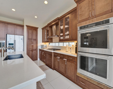 9345 Carrington Avenue - Photo Thumbnail 16
