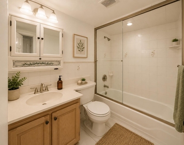 10350 Sw 220th Street - Photo Thumbnail 4