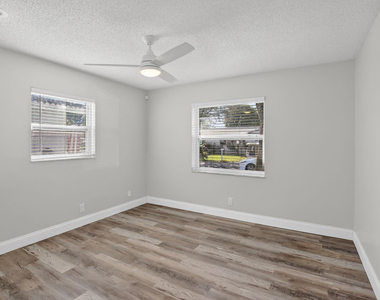 8845 Nw 14th Street - Photo Thumbnail 24