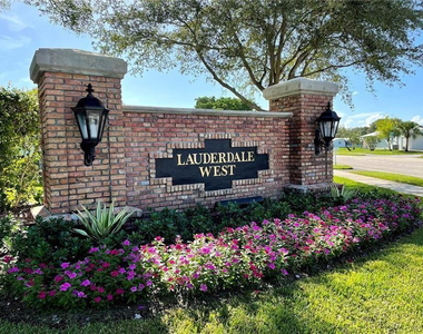 8845 Nw 14th Street - Photo Thumbnail 2