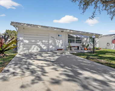8845 Nw 14th Street - Photo Thumbnail 3