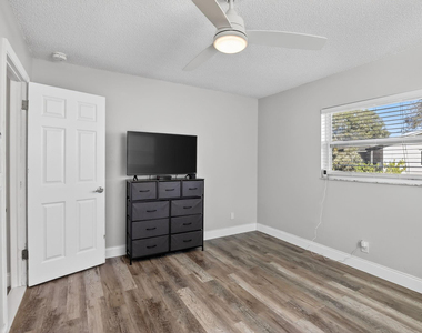 8845 Nw 14th Street - Photo Thumbnail 19