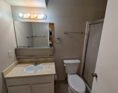 4814 S Birch Street - Photo Thumbnail 13