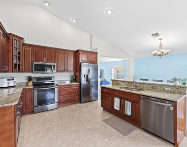 6238 Pompano Street - Photo Thumbnail 23