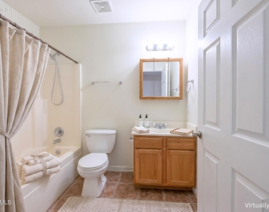 10758 W Carousel Drive - Photo Thumbnail 7