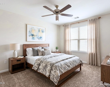 10758 W Carousel Drive - Photo Thumbnail 6