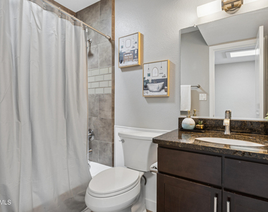 7845 E Valley Vista Drive - Photo Thumbnail 10