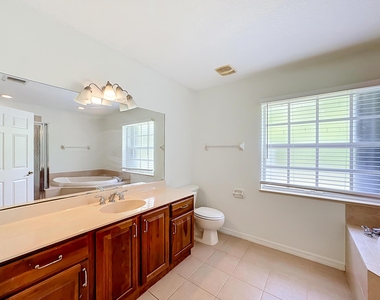 6416 Las Palmas Way - Photo Thumbnail 14