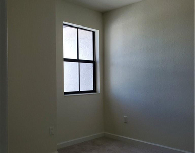 3216 W 114th Terrace - Photo Thumbnail 15