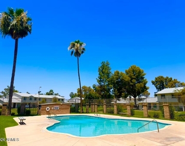 1115 E Fremont Drive - Photo Thumbnail 16