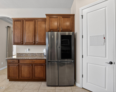 5317 E Lonesome Dove Trail - Photo Thumbnail 22