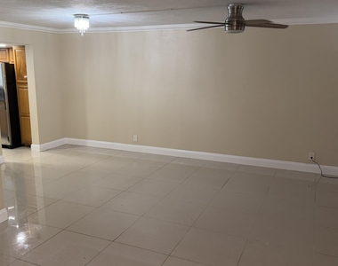 1114 Nw 79th Drive - Photo Thumbnail 21