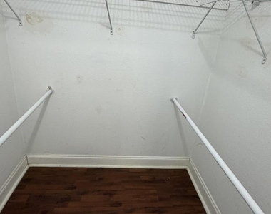 1114 Nw 79th Drive - Photo Thumbnail 24