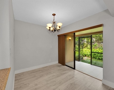 1169 Nw 13th Street - Photo Thumbnail 6
