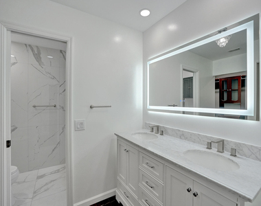 9280 Sabal Ridge Circle - Photo Thumbnail 31