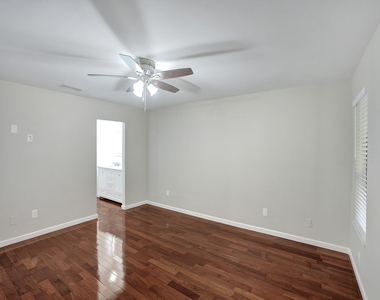 9280 Sabal Ridge Circle - Photo Thumbnail 23