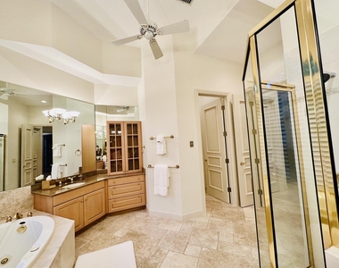 645 Atlantis Estates Way - Photo Thumbnail 8