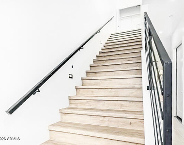 3107 N 39th Street - Photo Thumbnail 7