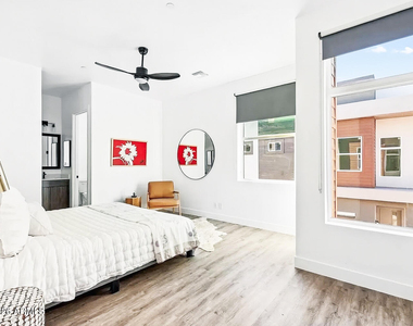 3107 N 39th Street - Photo Thumbnail 10