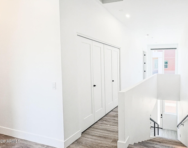 3107 N 39th Street - Photo Thumbnail 15